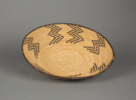Chemehuevi%20artist%2C%20%3Cb%3E%3Ci%3E%20Basket%3C%2Fi%3E%3C%2Fb%3E%2C%20ca.%201920%2C%20willow%20foundation%20and%20devil%27s%20claw%20seed%20pods%2C%20Gift%20of%20Myrtle%20Dietsche%20Fisher%2C%20no%20known%20copyright%20restrictions%2C%201999.60.5